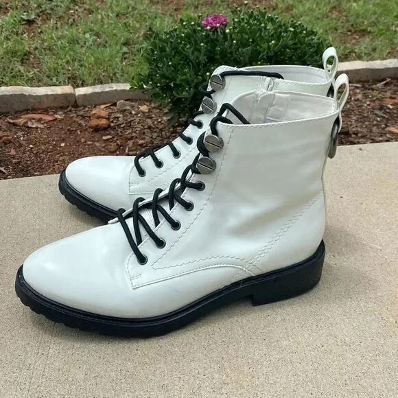 True Craft White Boots  - Picture 4 of 11